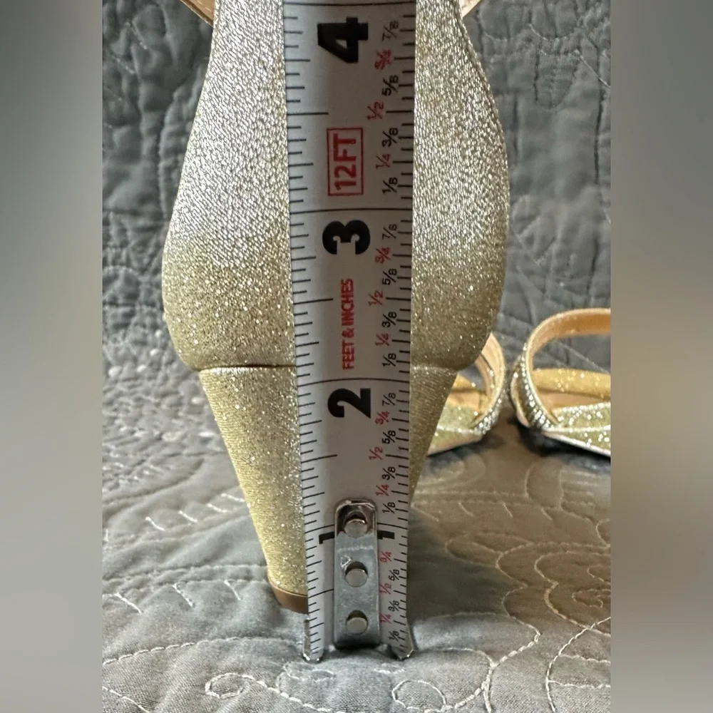 American Glamour Badgley Mischka Kristi Gold Wedge Sandals NWT Size 8